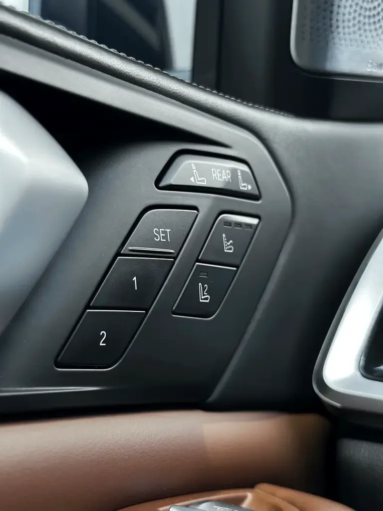 BMW X7 xDrive50i Steptronic (462 hp) - 18