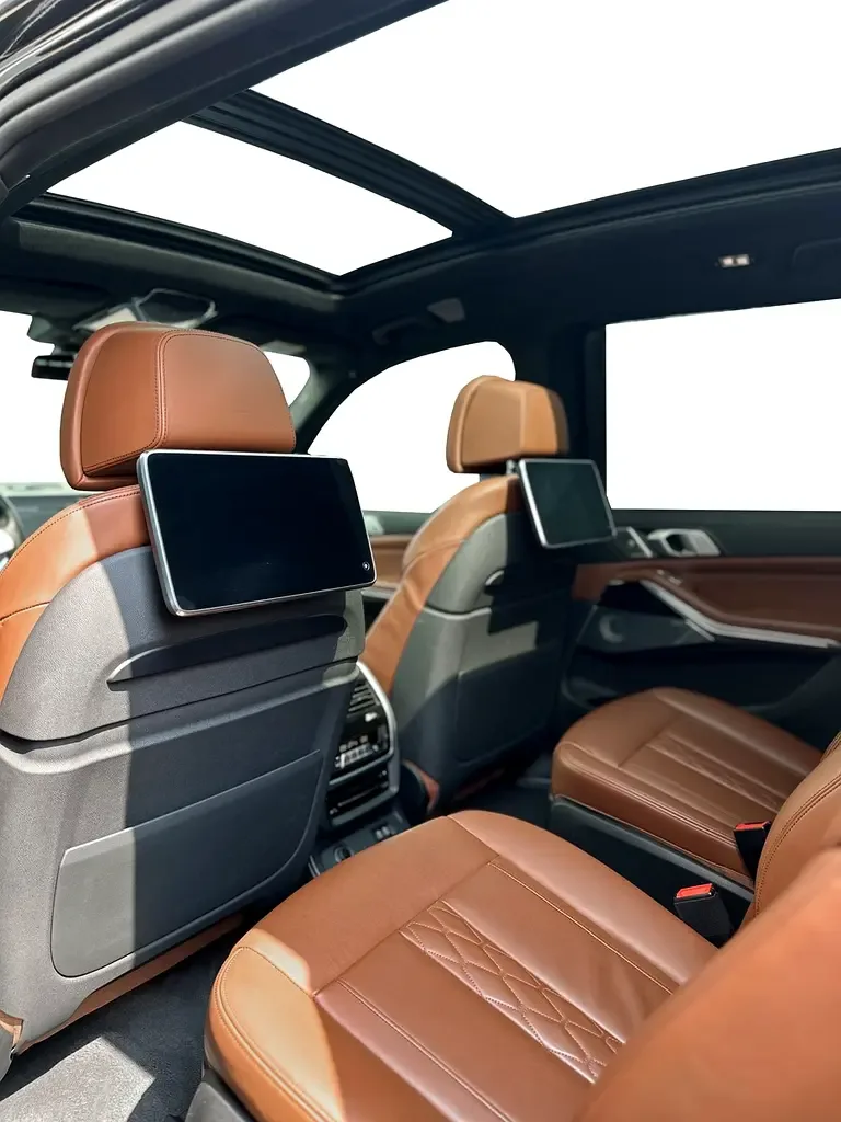 BMW X7 xDrive50i Steptronic (462 hp) - 20