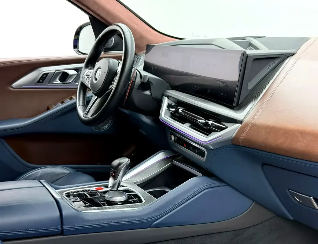 BMW XM 4.4 AT 4WD (653 حصان) - 7