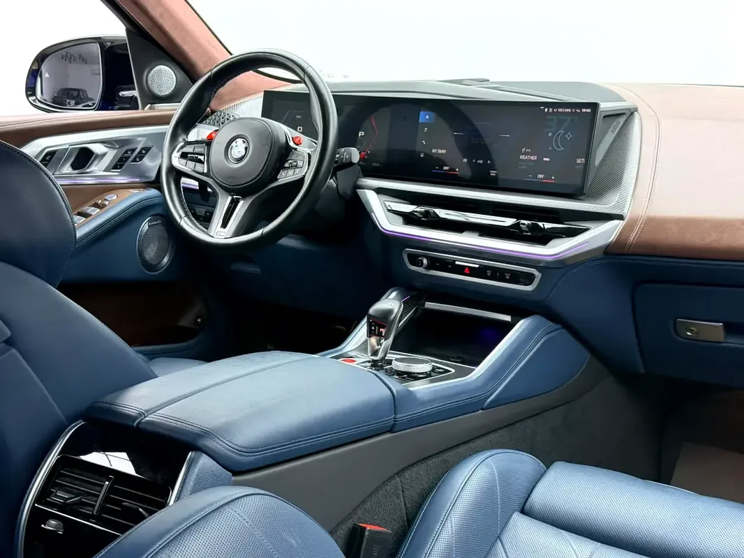 BMW XM 4.4 AT 4WD (653 حصان) - 11