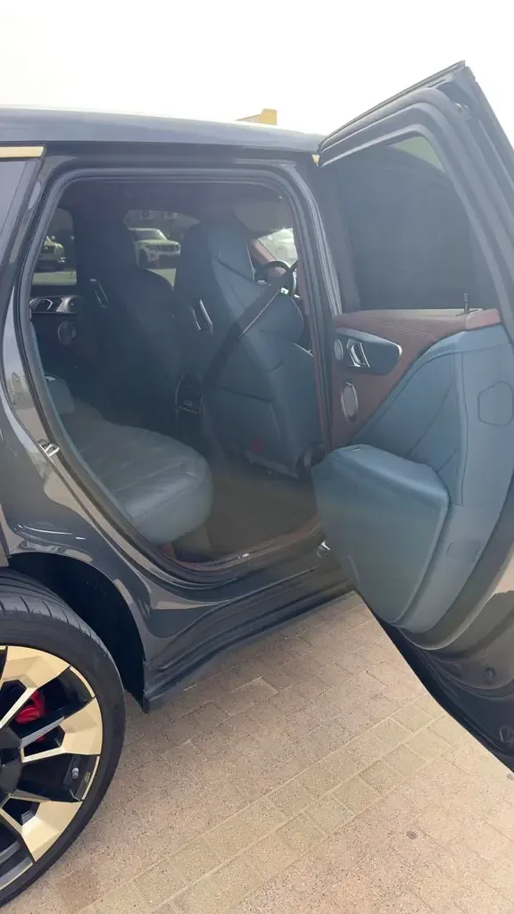 BMW XM 4.4 AT 4WD (653 hp) - 6