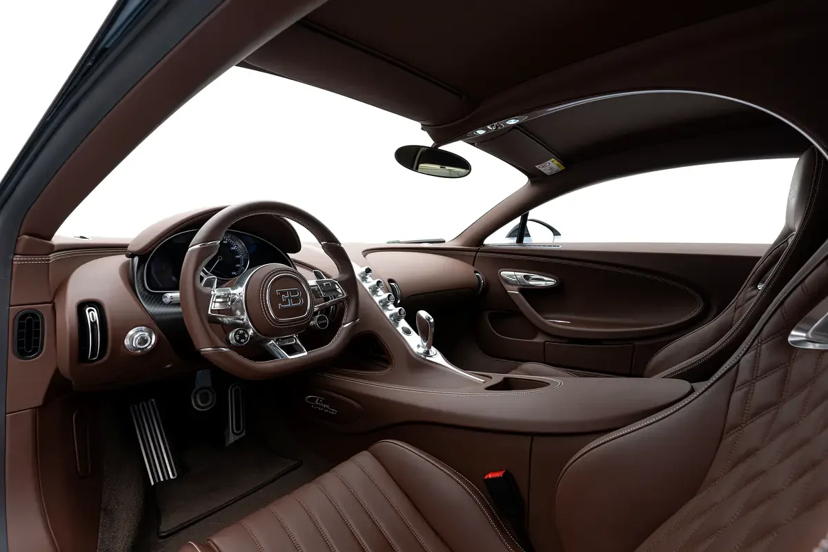 Bugatti Chiron 8.0 AMT AWD (1500 hp) - 11