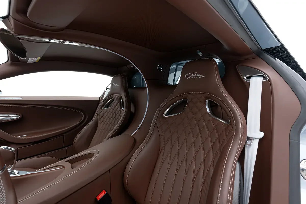 Bugatti Chiron 8.0 AMT AWD (1500 hp) - 16