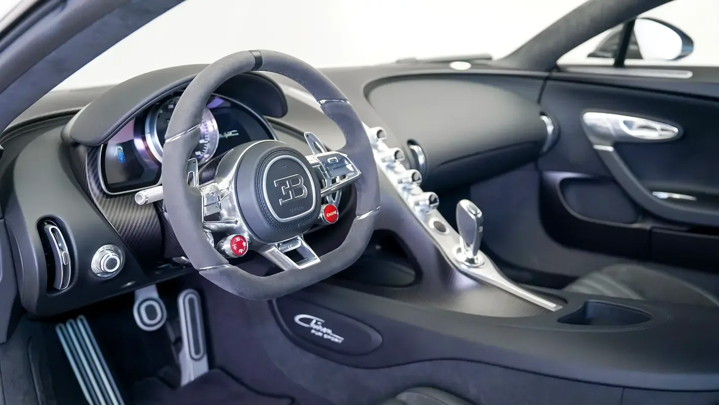 Bugatti Chiron 8.0 AMT AWD (1500 hp) - 4