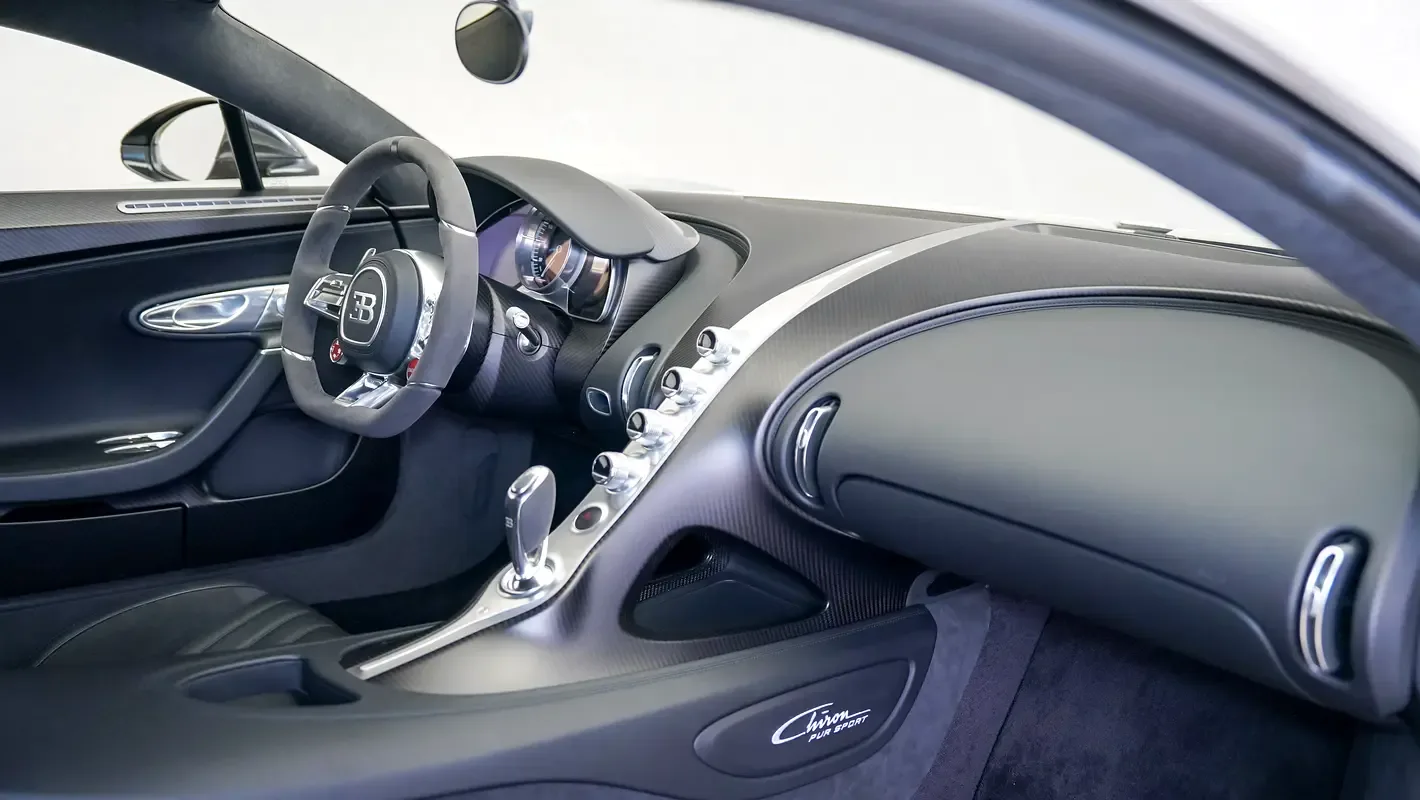 Bugatti Chiron 8.0 AMT AWD (1500 hp) - 6
