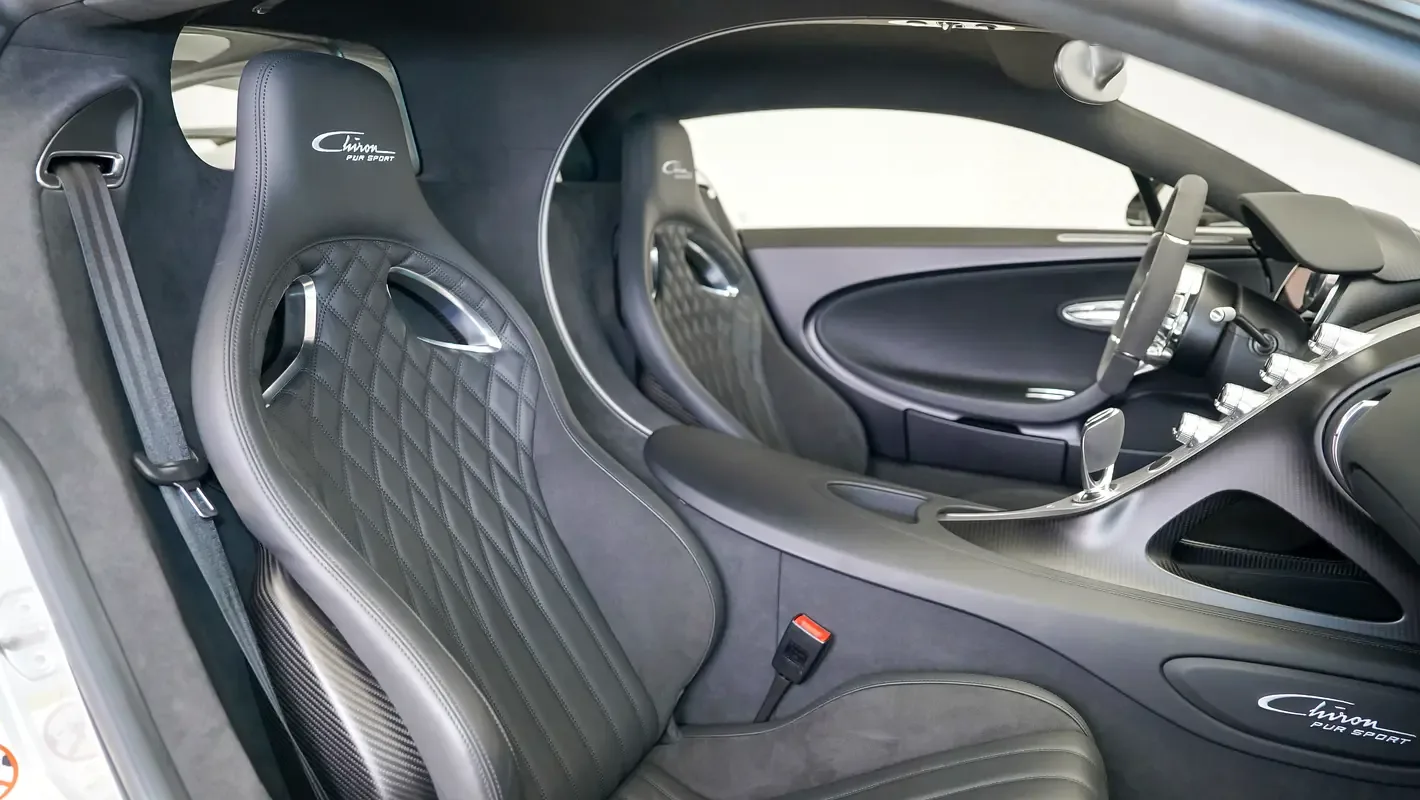 Bugatti Chiron 8.0 AMT AWD (1500 hp) - 7
