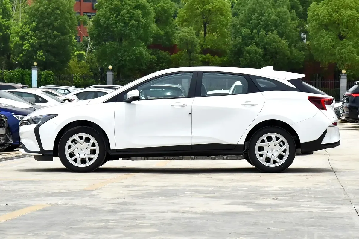 Buick Velite 6 E AT (177 حصان) - 4