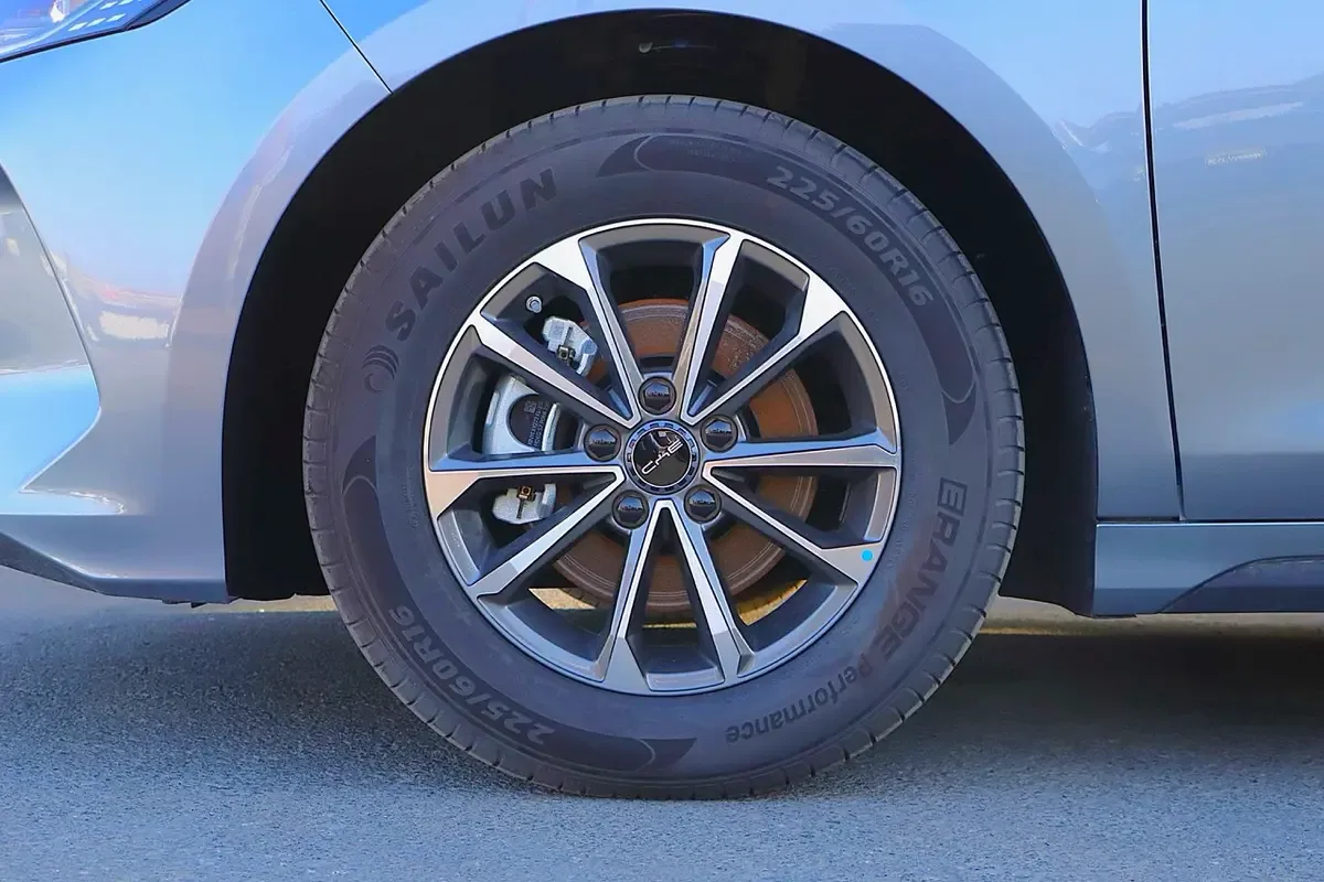 BYD Destroyer 05 1.5 AT (180 hp) - 9