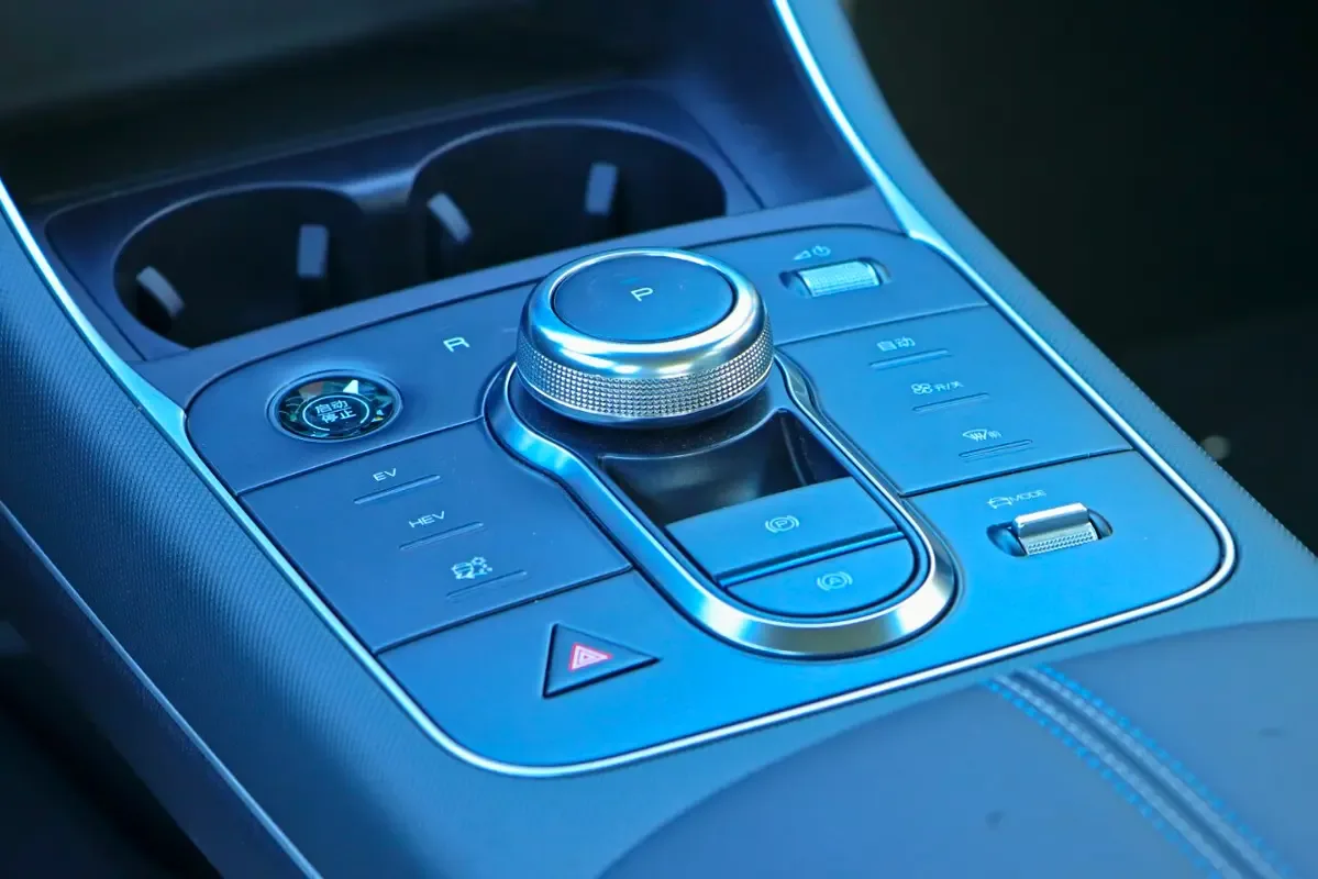 BYD Destroyer 05 1.5 AT (180 hp) - 13