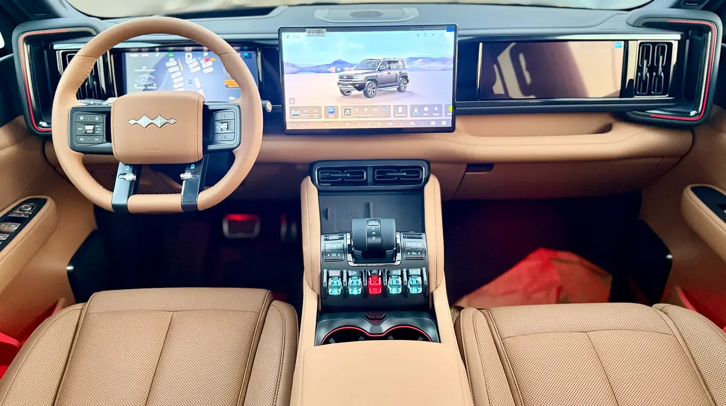 BYD FangChengBao Leopard 5 1.5 CVT AWD (687 حصان) - 11