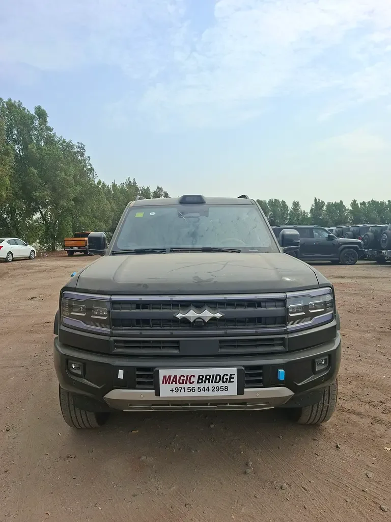 BYD FangChengBao Leopard 5 1.5 CVT AWD (687 hp)