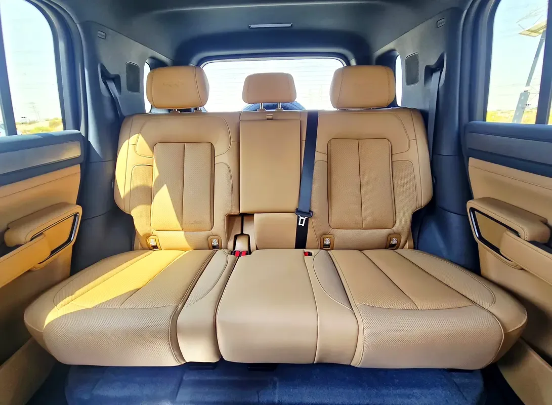 BYD FangChengBao Leopard 5 1.5 CVT AWD (687 hp) - 12
