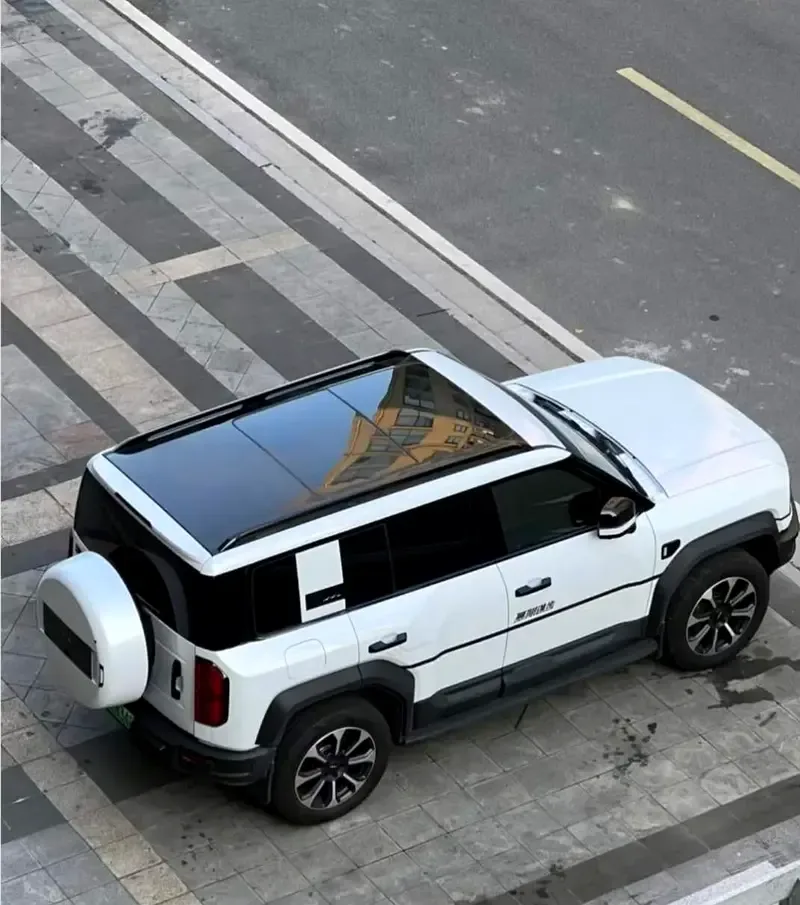 BYD FangChengBao Leopard 5 1.5 CVT AWD (687 hp) - 3