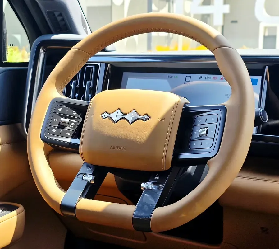 BYD FangChengBao Leopard 5 1.5 CVT AWD (687 hp) - 12