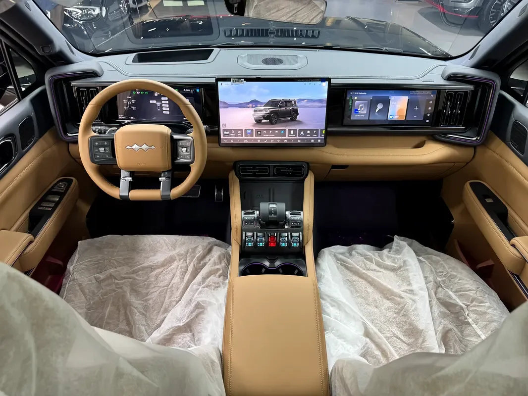 BYD FangChengBao Leopard 5 1.5 CVT AWD (687 hp) - 19