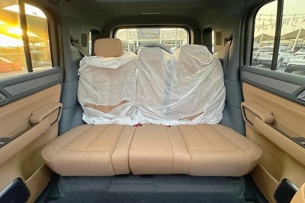 BYD FangChengBao Leopard 5 1.5 CVT AWD (687 حصان) - 11