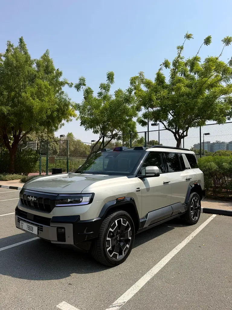 BYD FangChengBao Leopard 8 2.0 AT 4WD (952 hp)