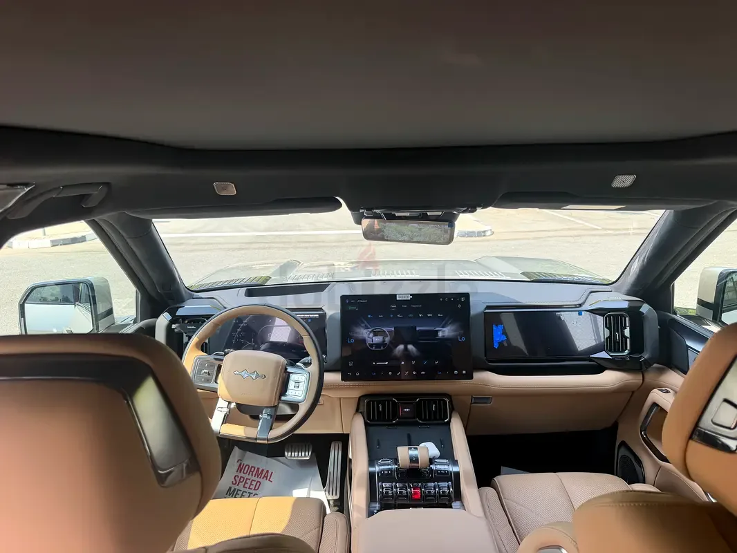 BYD FangChengBao Leopard 8 2.0 AT 4WD (952 hp) - 8