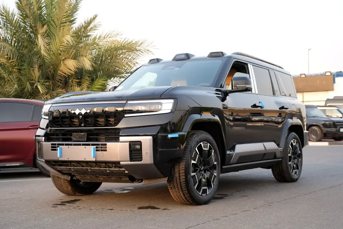 BYD FangChengBao Leopard 8 2.0 AT 4WD (952 حصان) - 2