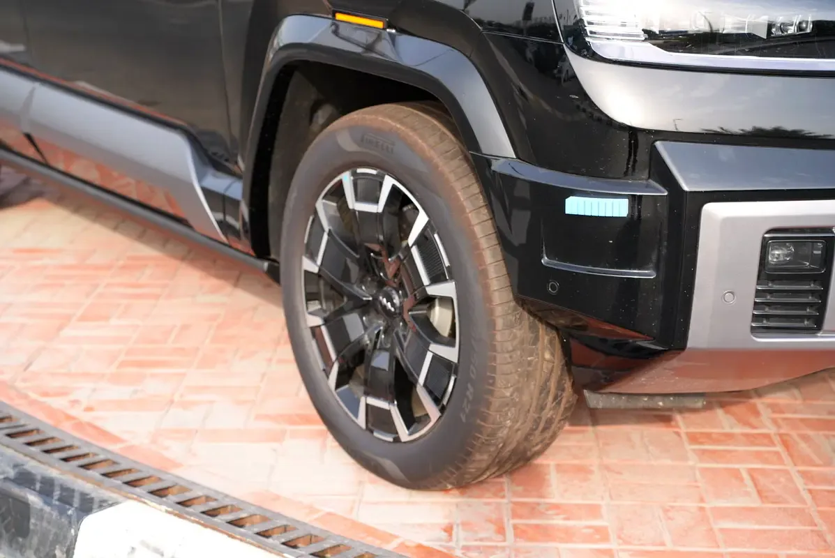 BYD FangChengBao Leopard 8 2.0 AT 4WD (952 حصان) - 10
