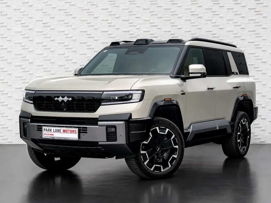 BYD FangChengBao Leopard 8 2.0 AT 4WD (952 hp)