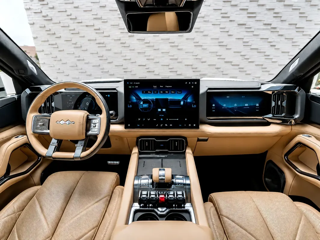 BYD FangChengBao Leopard 8 2.0 AT 4WD (952 hp) - 8