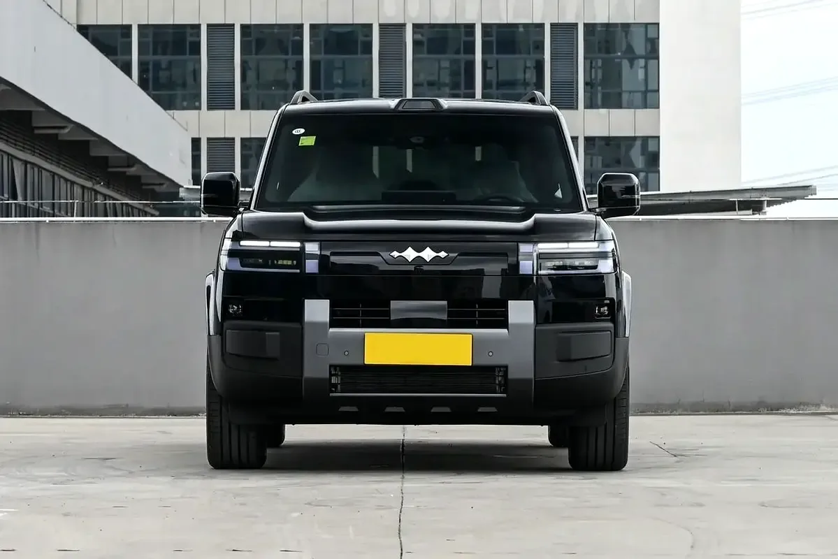 BYD FangChengBao Titanium 7 1.5 CVT (272 hp)