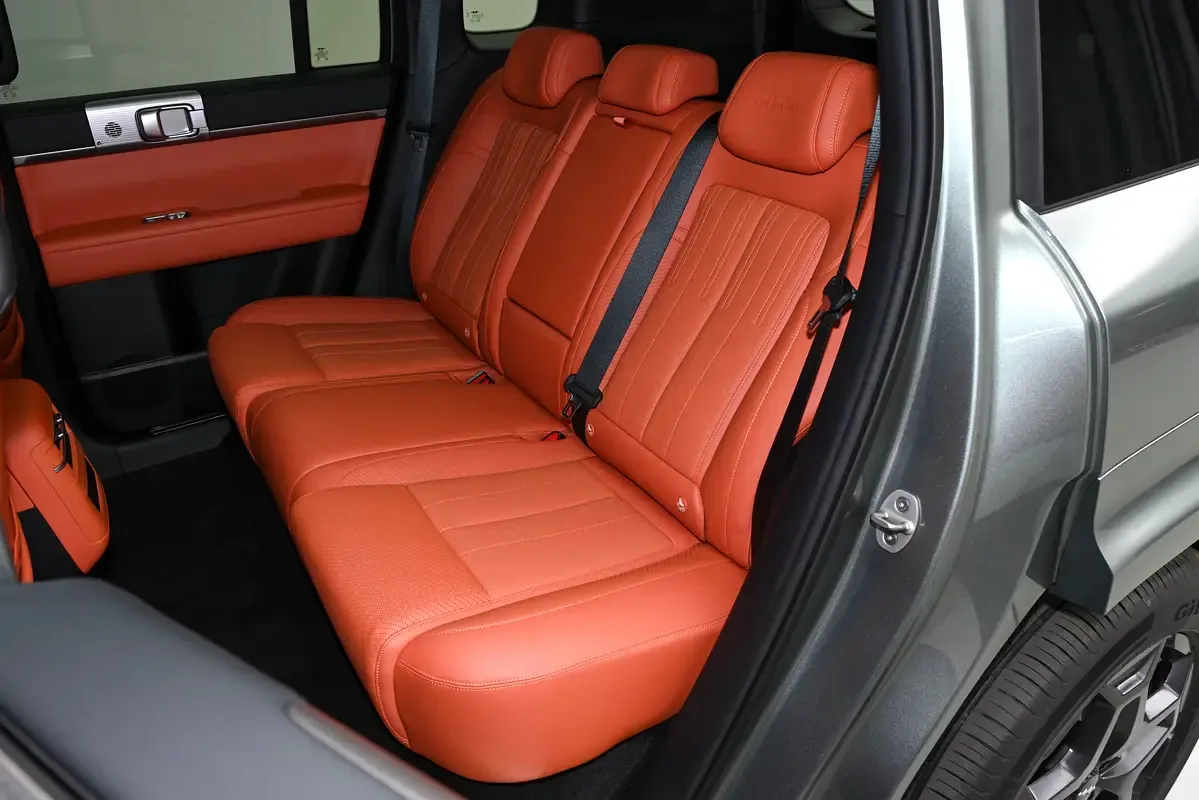 BYD FangChengBao Titanium 7 1.5 CVT (272 حصان) - 6