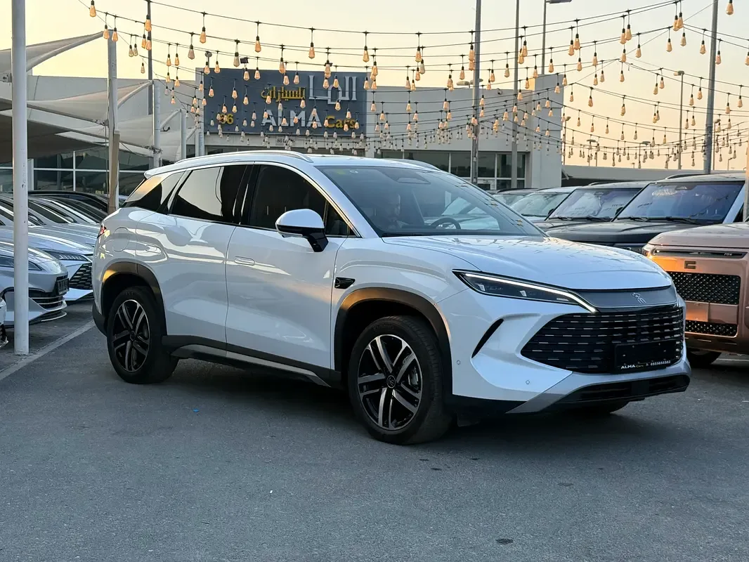 BYD Song L AT (204 حصان) - 5