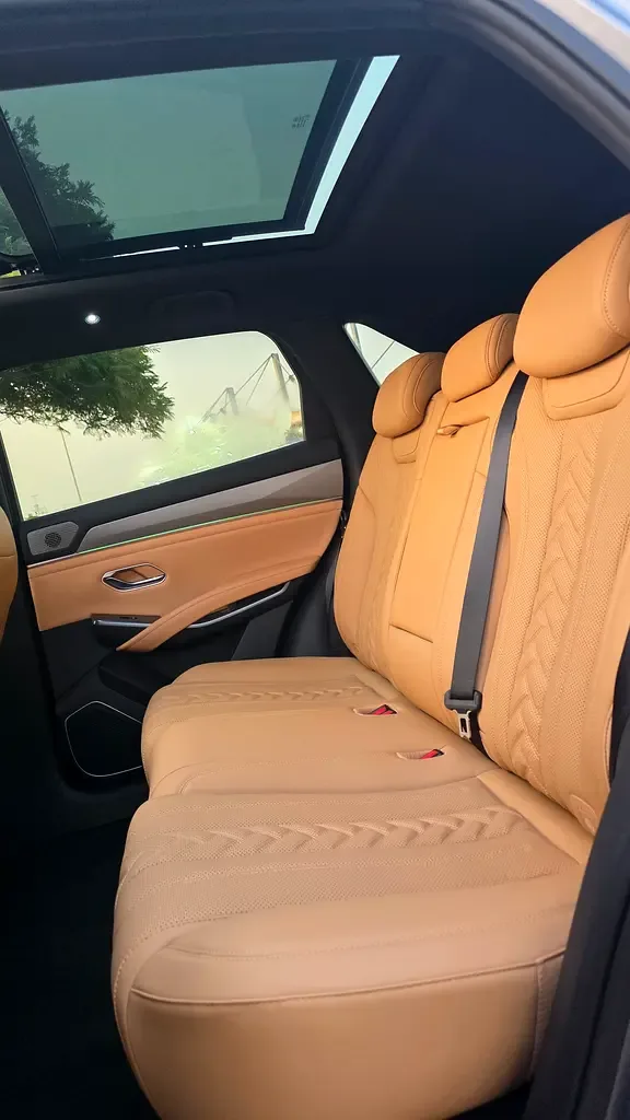 BYD Song L AT (313 حصان) - 7