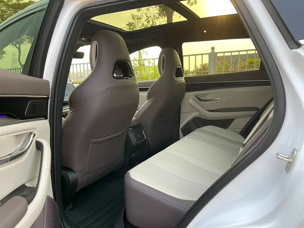BYD Song Plus E AT (204 حصان) - 12