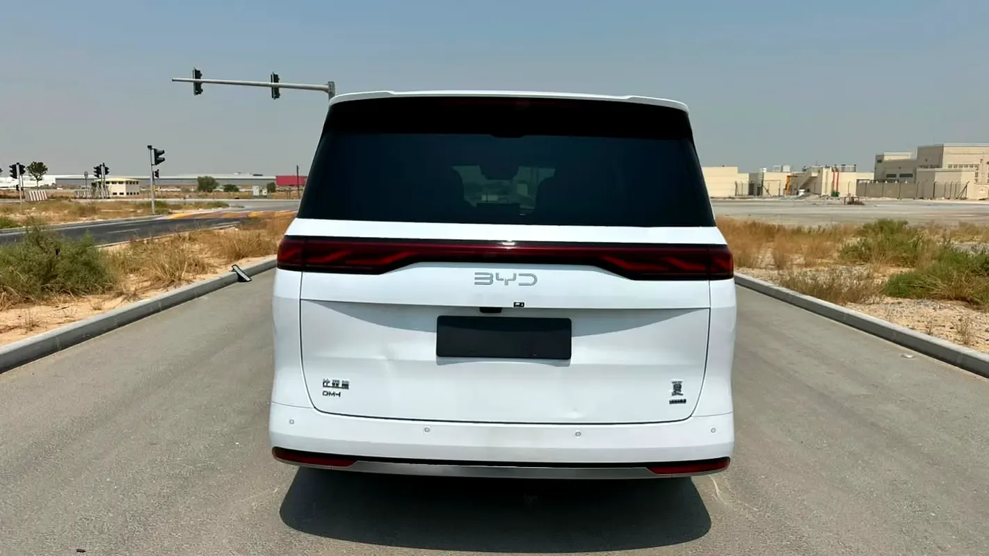 BYD Xia (M9) 1.5 CVT (272 حصان) - 5