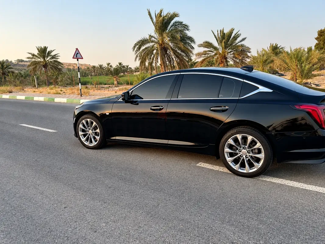Cadillac CT5 2.0 AT (241 حصان) - 3