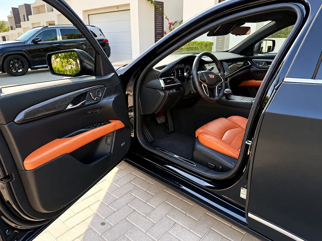 Cadillac CT6 3.0 Twin-Turbo AT AWD (417 حصان) - 3