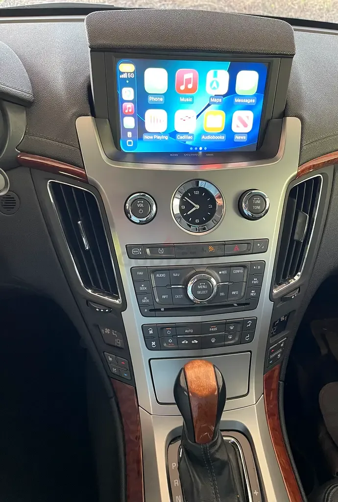 Cadillac CTS-V 6.2 AT (564 حصان) - 5