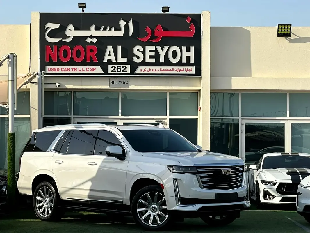 Cadillac Escalade 6.2 AT 4WD (416 hp)