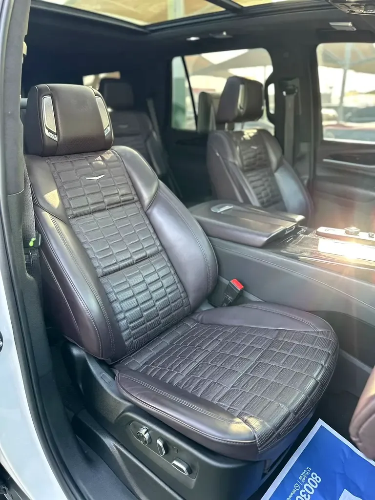 Cadillac Escalade 6.2 AT 4WD (416 hp) - 10
