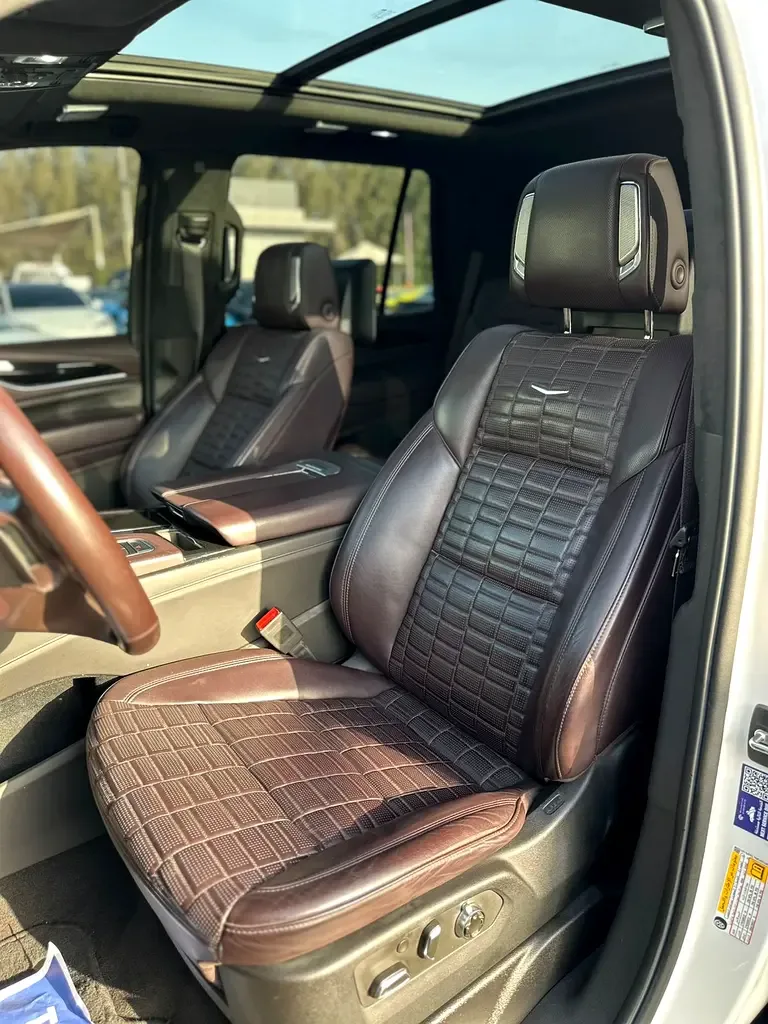 Cadillac Escalade 6.2 AT 4WD (416 hp) - 8