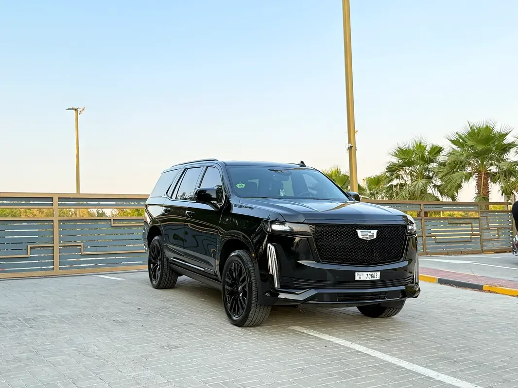 Cadillac Escalade 6.2 AT 4WD (416 hp)