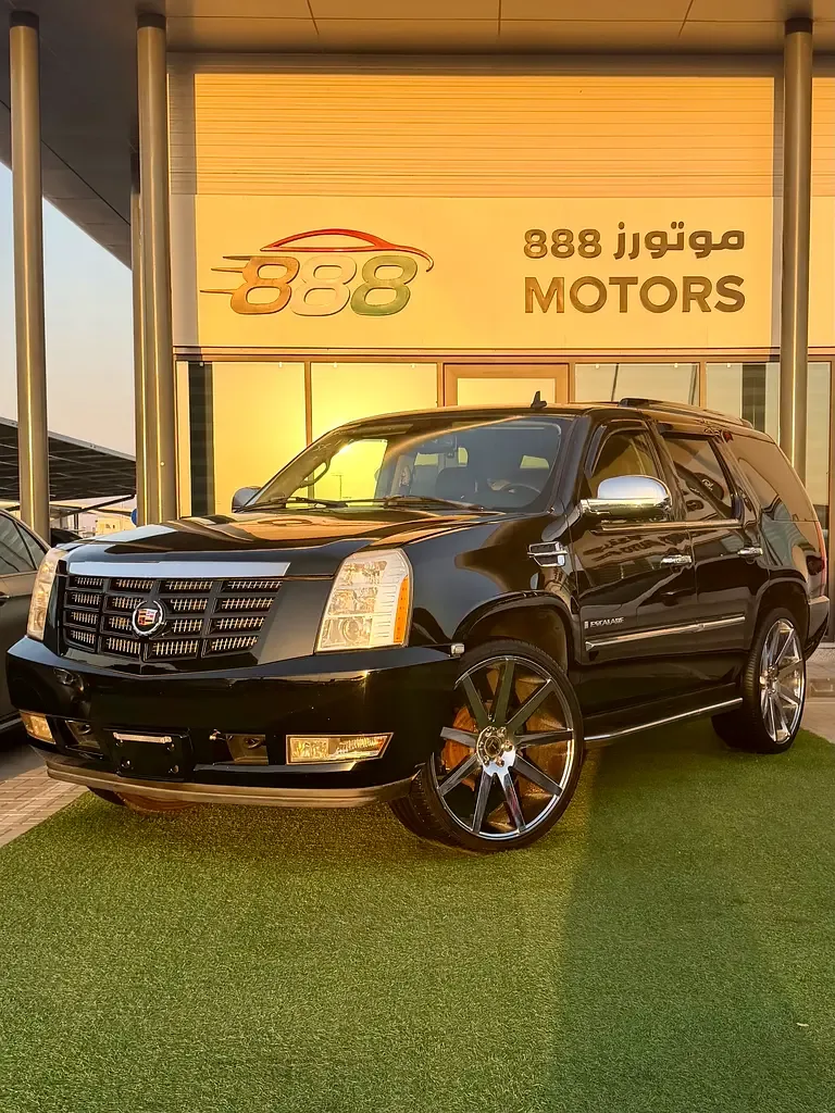 Cadillac Escalade 6.2 AT AWD (409 hp)