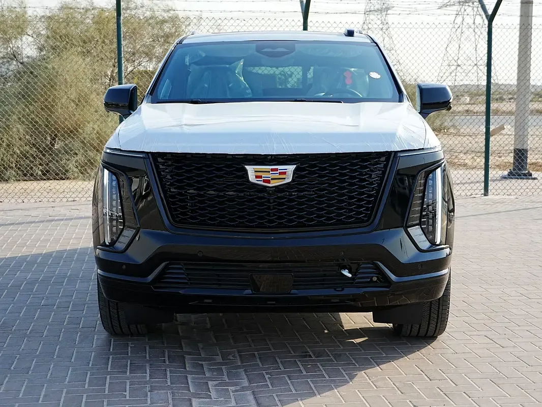 Cadillac Escalade 6.2 AT AWD (420 hp) - 2