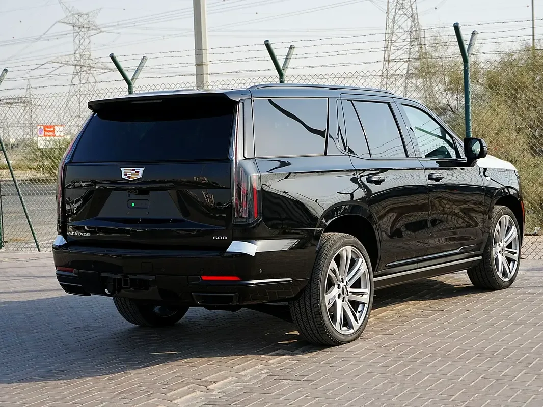 Cadillac Escalade 6.2 AT AWD (420 hp) - 5