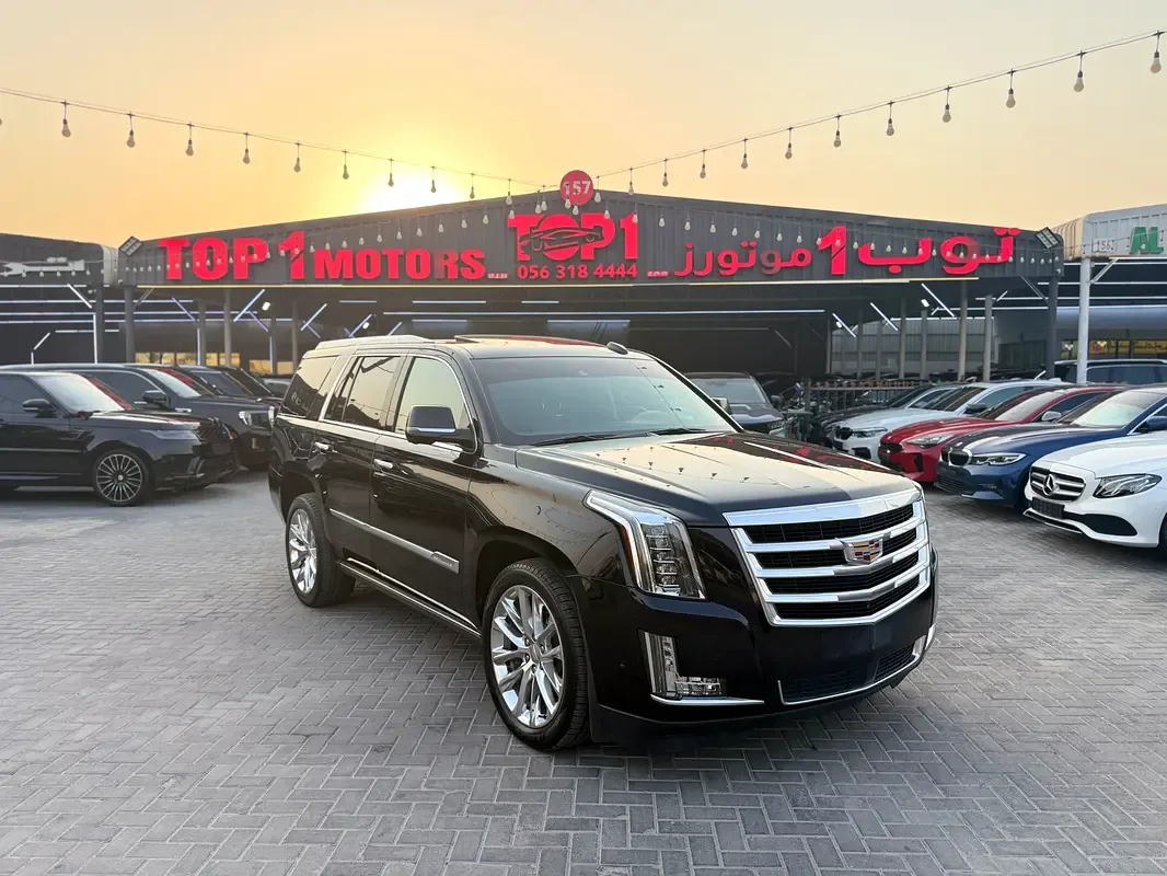 Cadillac Escalade 6.2 AT AWD (426 hp)