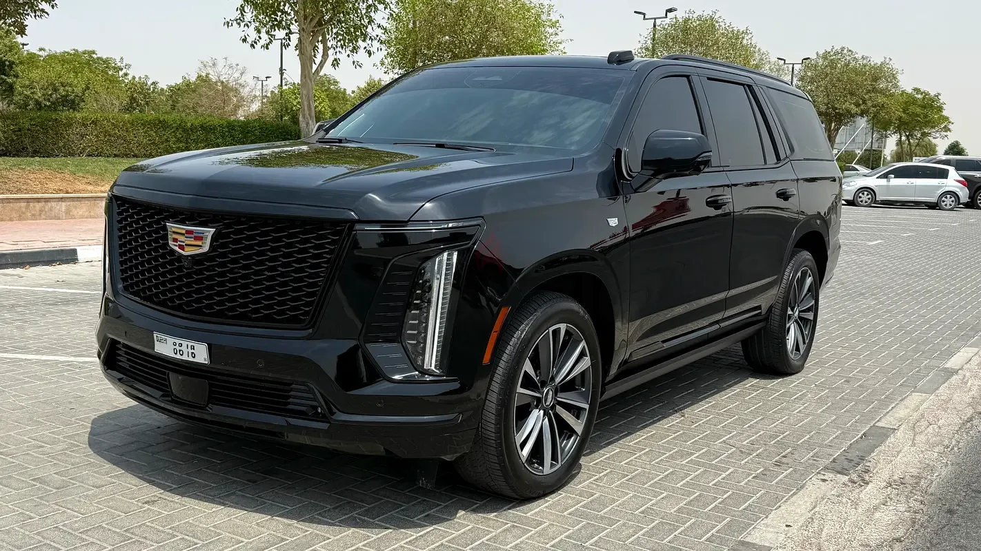 Cadillac Escalade 6.2 AT RWD (420 hp)