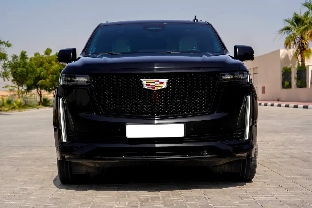 Cadillac Escalade 6.2 AT RWD (420 hp)