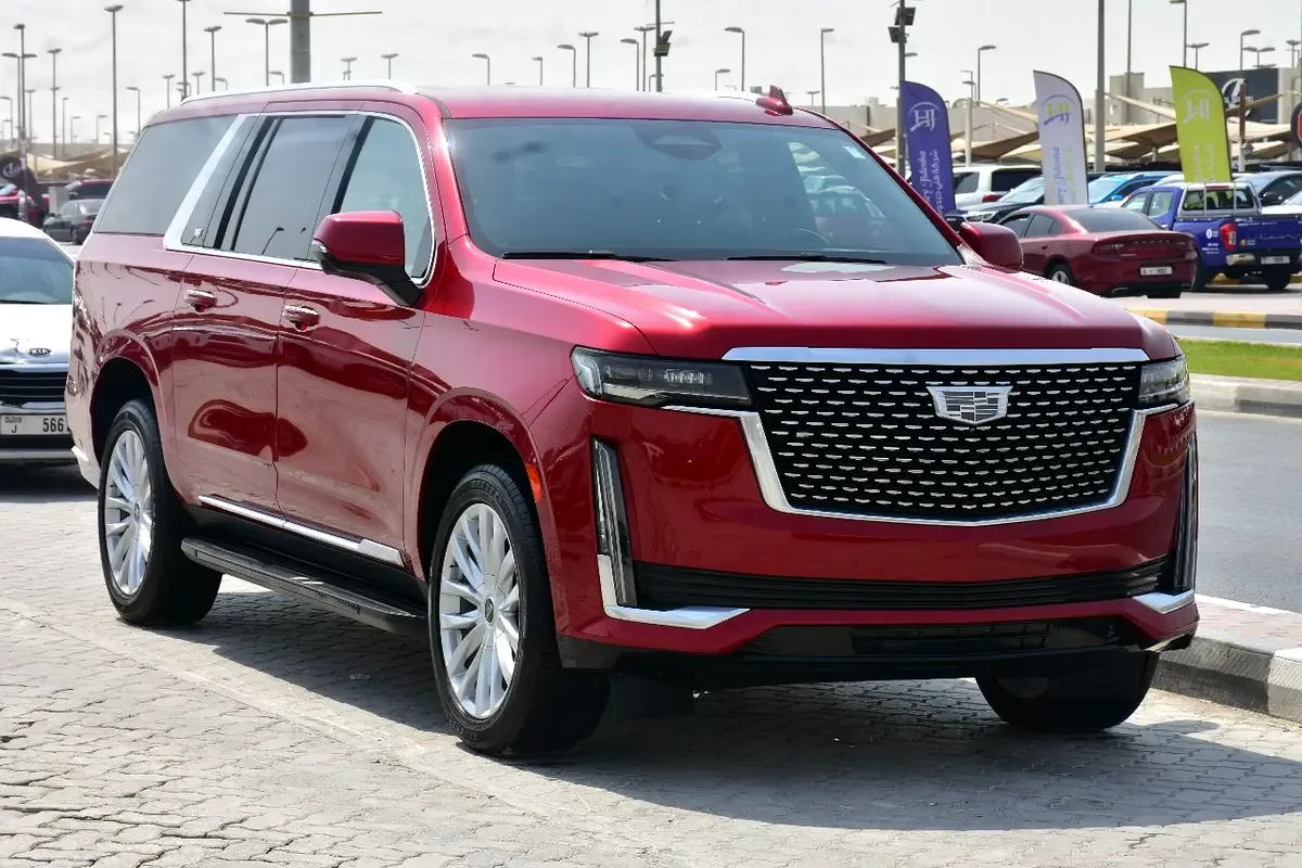Cadillac Escalade 6.2 AT RWD (420 hp)