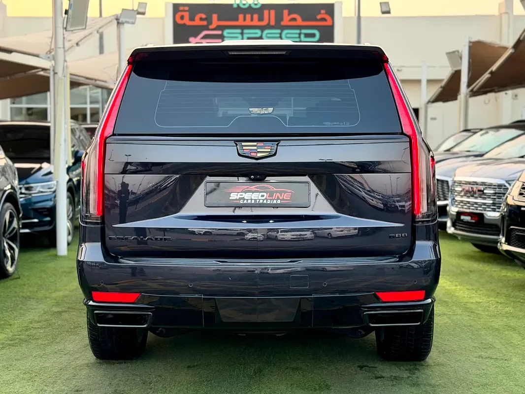 Cadillac Escalade 6.2 AT RWD (420 hp) - 4