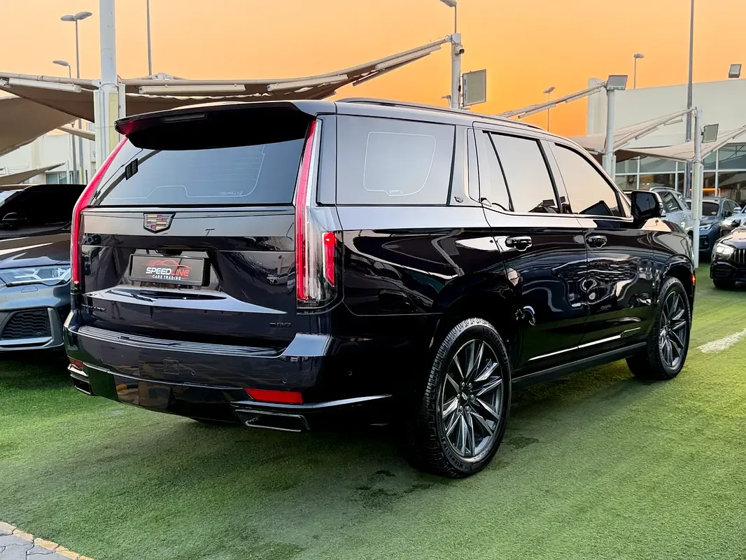 Cadillac Escalade 6.2 AT RWD (420 hp) - 5