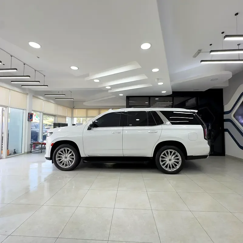 Cadillac Escalade 6.2 AT RWD (420 حصان) - 3