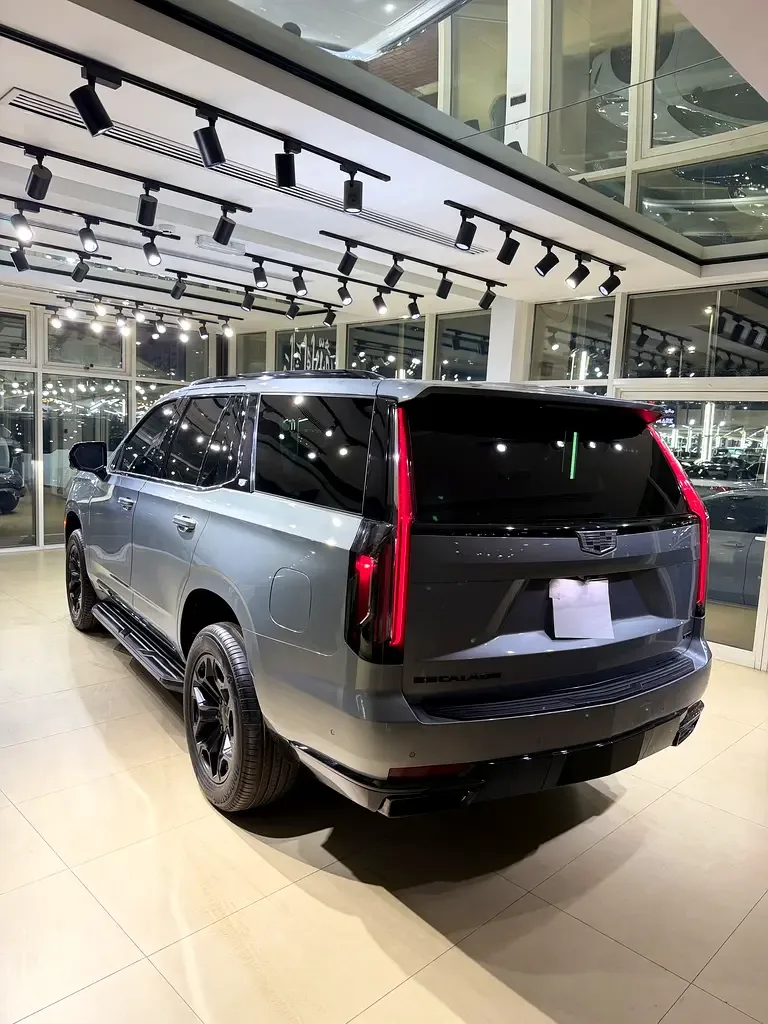 Cadillac Escalade 6.2 AT RWD (420 حصان) - 8